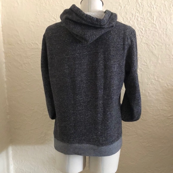 Victoria’s Secret Pink White Heart Charcoal Gray Hoodie Hooded Sweatshirt - Picture 4 of 8